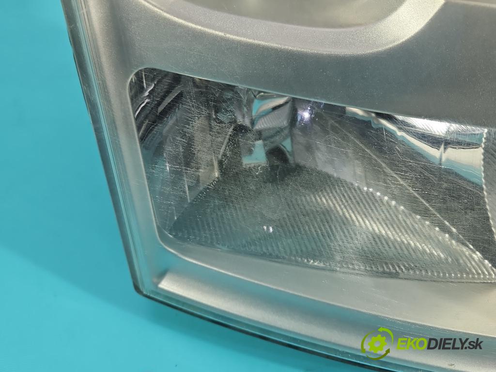 Ford Transit 2006-2013 2.2 tdci 110 HP manual 81 kW 2198 cm3 5- Reflektor: pravý  (Pravé)