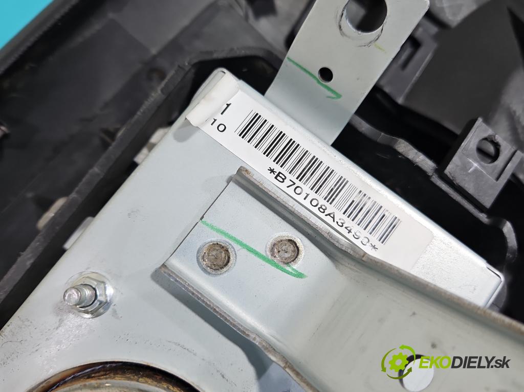 Mazda 2 II 2007-2014 1.4 citd 68 HP manual 50 kW 1399 cm3 5- kokpit,pristrojová doska rozdeľovacia