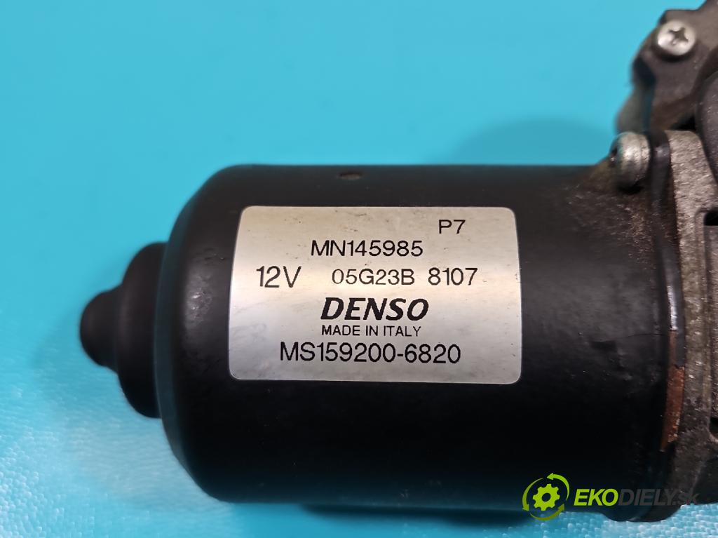 Mitsubishi Colt Z30 VI 2004-2012 1.3 16V 95 hp manual 70 kW 1332 cm3 3- motor stěračů přední 159200-6820