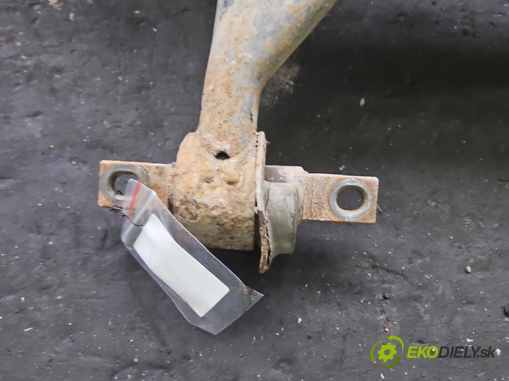 Mitsubishi Colt Z30 VI 2004-2012 1.3 16V 95 hp manual 70 kW 1332 cm3 3- zadní výztuha  (Výztuhy zadní)