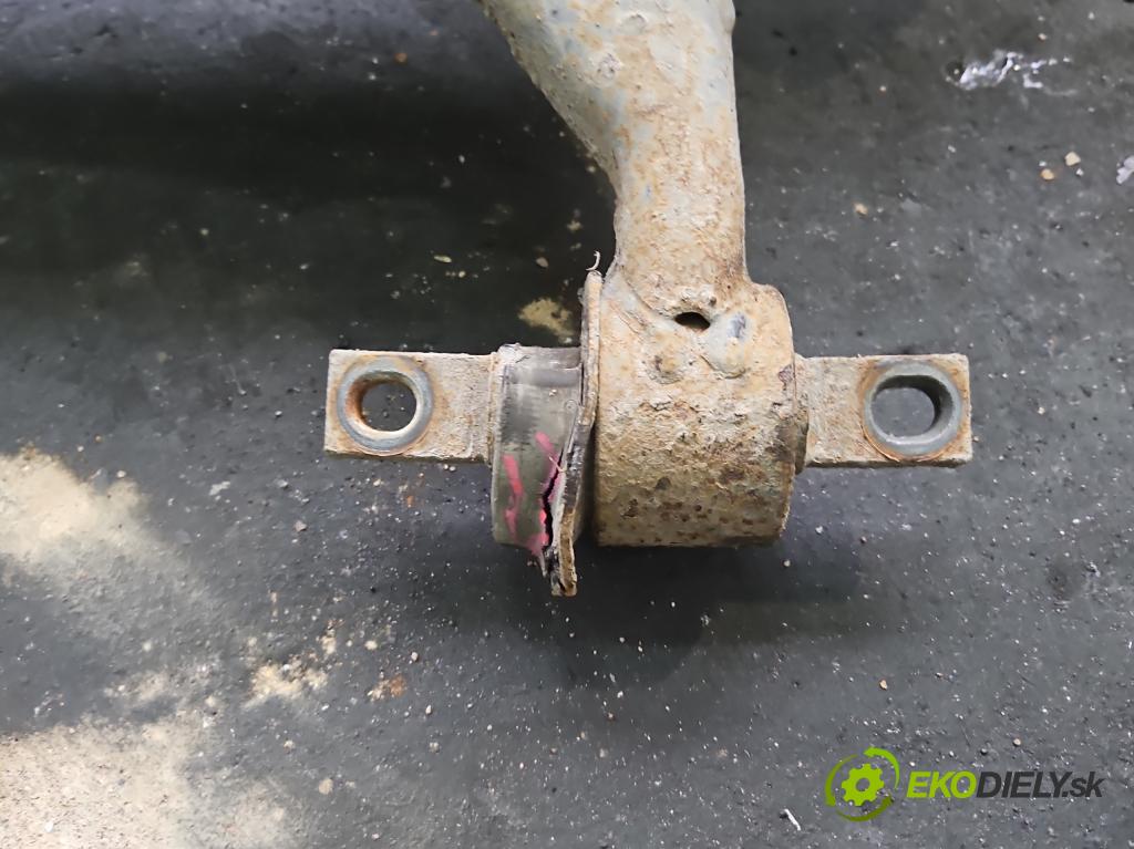 Mitsubishi Colt Z30 VI 2004-2012 1.3 16V 95 hp manual 70 kW 1332 cm3 3- zadní výztuha  (Výztuhy zadní)