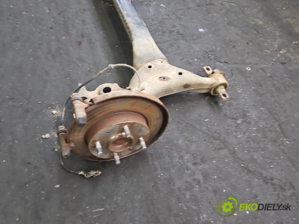 Mitsubishi Colt Z30 VI 2004-2012 1.3 16V 95 hp manual 70 kW 1332 cm3 3- zadní výztuha  (Výztuhy zadní)