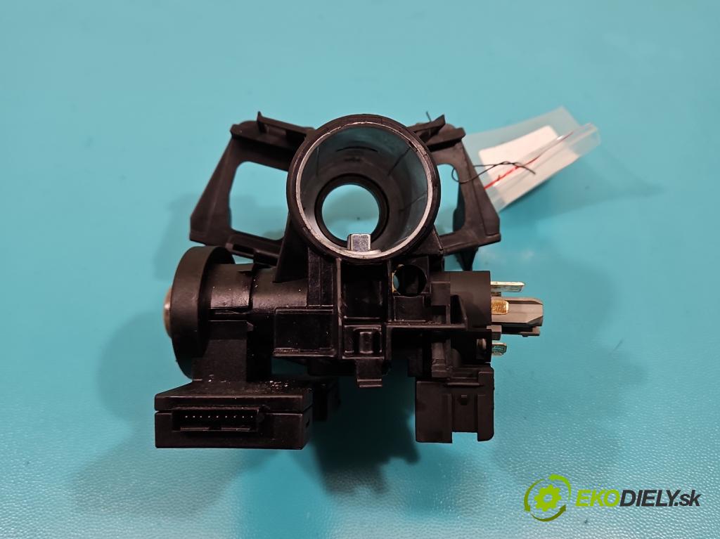 Opel Zafira A 1999-2005 2.0 dti 101 HP manual 74 kW 1995 cm3 5- Spínačka  (Spínacie skrinky a kľúče)