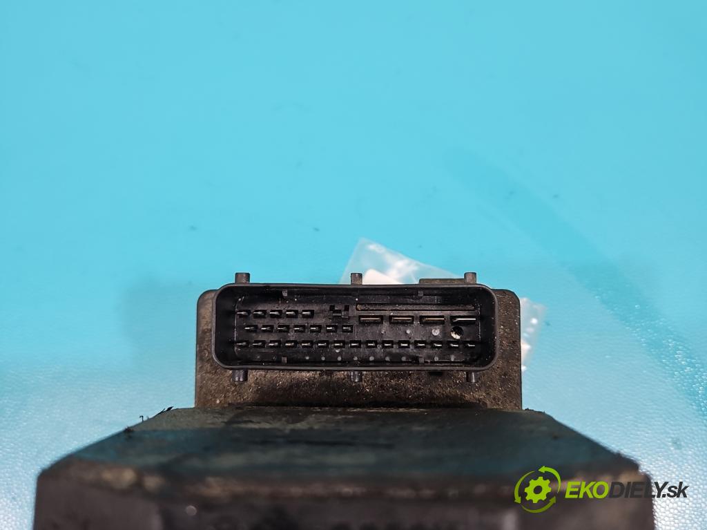 Vw Passat B5 1995-2005 1.9 tdi 116 HP manual 85 kW 1896 cm3 5- čerpadlo abs 0273004358 (Pumpy ABS)