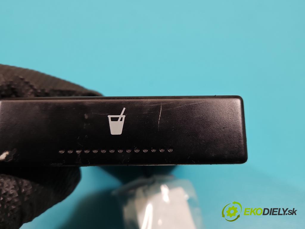 Seat Alhambra I 1996-2010 1.9 tdi 116 HP manual 85 kW 1896 cm3 5- Rukojeť: na nápoje: 7M3862549C (Úchyty, držiaky na nápoje)