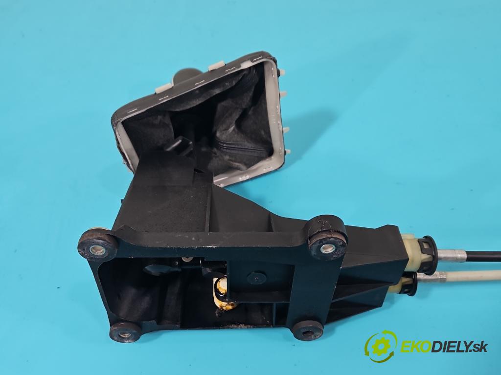 Opel Vectra C 2002-2008 2.0 dti 101 HP manual 74 kW 1995 cm3 4- Páka: Změny: stupeň,rýchlosť 24456029 (Rýchlostná páka (kulisa))