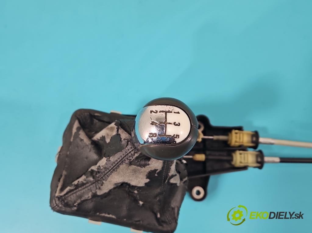 Opel Vectra C 2002-2008 2.0 dti 101 HP manual 74 kW 1995 cm3 4- Páka: Změny: stupeň,rýchlosť 24456029 (Rýchlostná páka (kulisa))