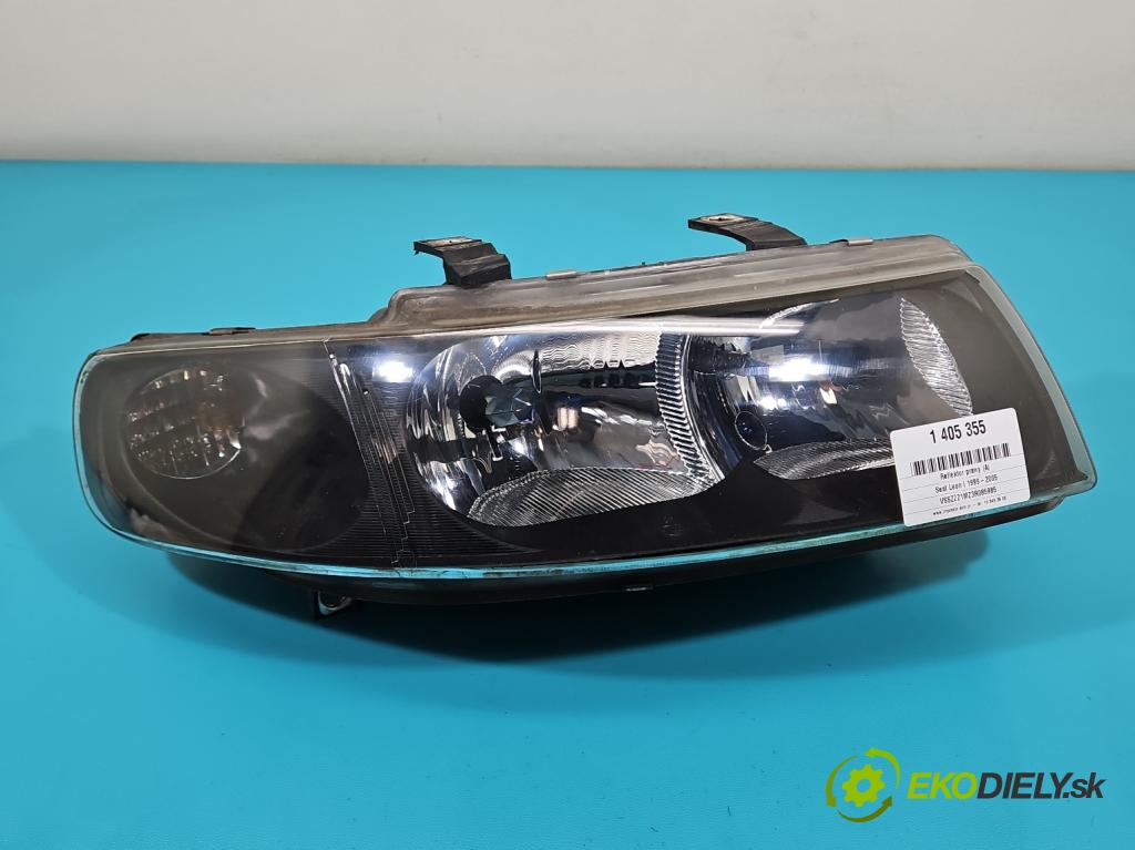 Seat Leon I 1999-2005 1.6b 105 HP manual 77 kW 1598 cm3 5- Reflektor: pravý  (Pravé)