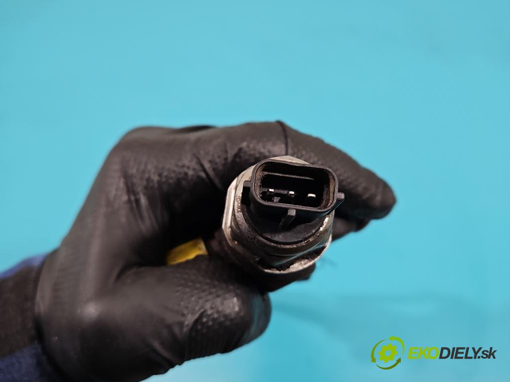 Peugeot Boxer II 2006-2018 2.2 hdi 120 HP manual 88 kW 2198 cm3 5- lišta vstrekovacia  (Vstrekovacie lišty)