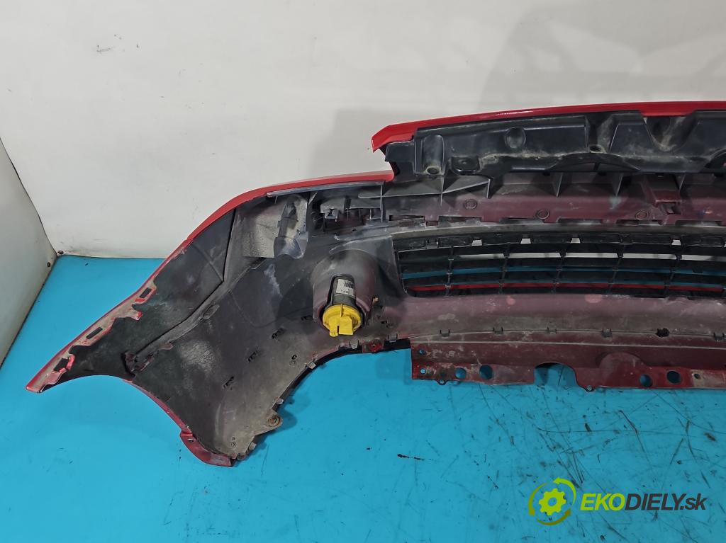 Citroen C2 1.4 8V 73 hp manual 54 kW 1360 cm3 3- nárazník přední  (Ostatné)