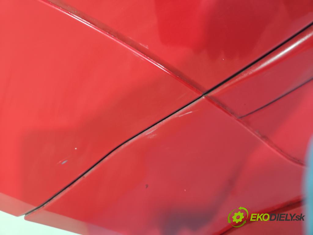 Citroen C2 1.4 8V 73 hp manual 54 kW 1360 cm3 3- nárazník přední  (Ostatné)