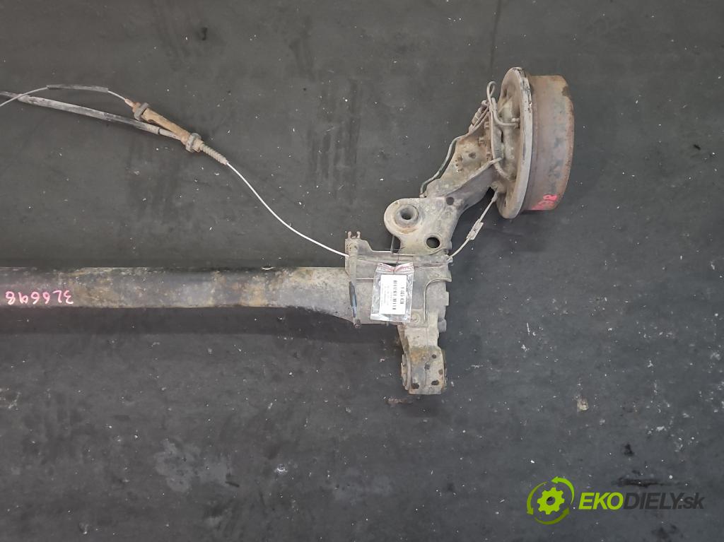 Opel Corsa C 2000-2006 1.2 16V 75 hp manual 55 kW 1199 cm3 5- zadní výztuha  (Výztuhy zadní)