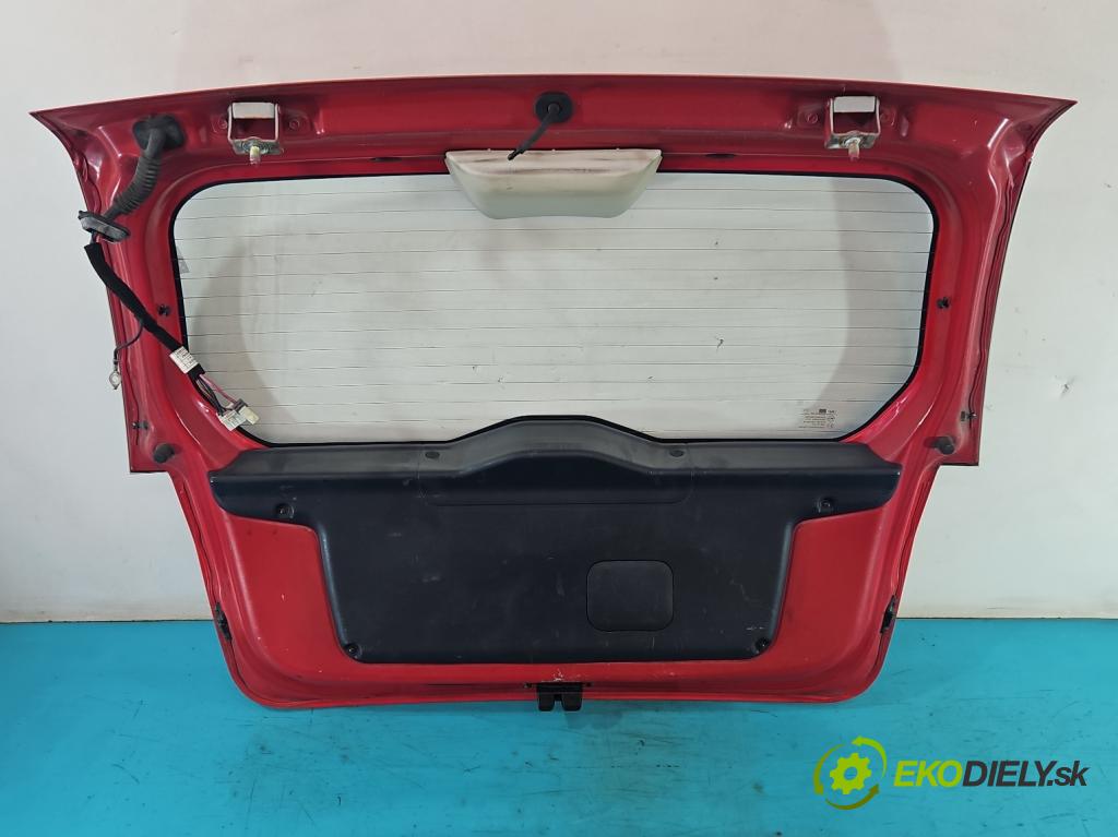 Hyundai Getz 1.1 63 hp manual 46,4 kW 1086 cm3 3- zadní kufrové dveře  (Zadní kapoty)