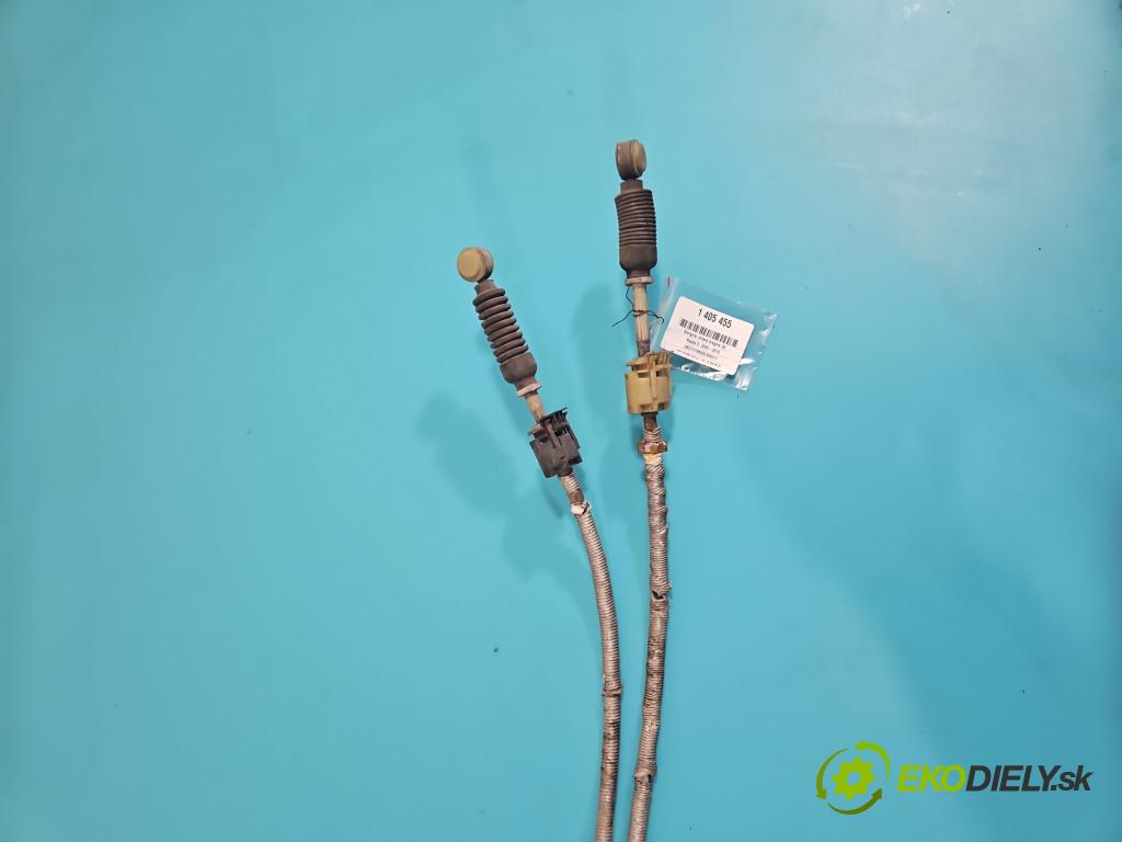 Mazda 5  2005-2010 1.8 16V 116 HP manual 85 kW 1798 cm3 5- Páka: Změny: stupeň,rýchlosť 8159025200 (Rýchlostná páka (kulisa))