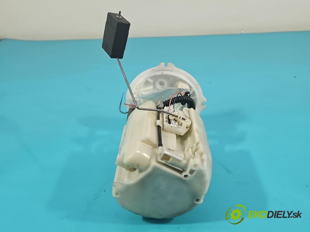 Mazda 5  2005-2010 1.8 16V 116 hp manual 85 kW 1798 cm3 5- čerpadlo paliva 01962-3940