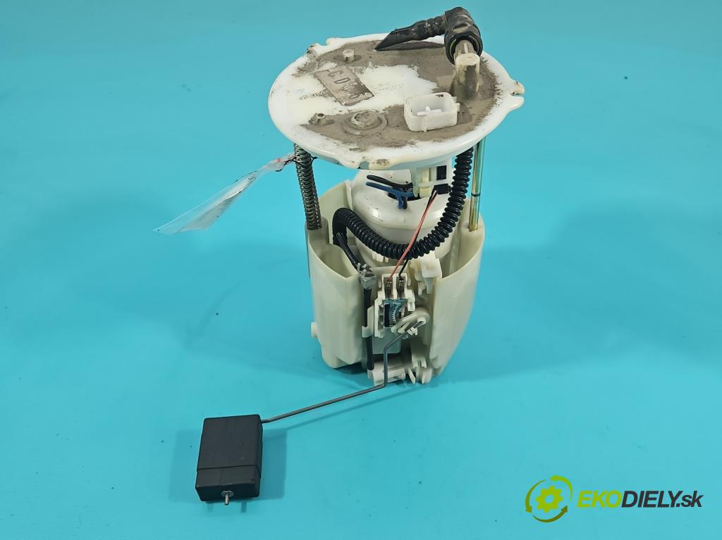 Mazda 5  2005-2010 1.8 16V 116 hp manual 85 kW 1798 cm3 5- čerpadlo paliva 01962-3940