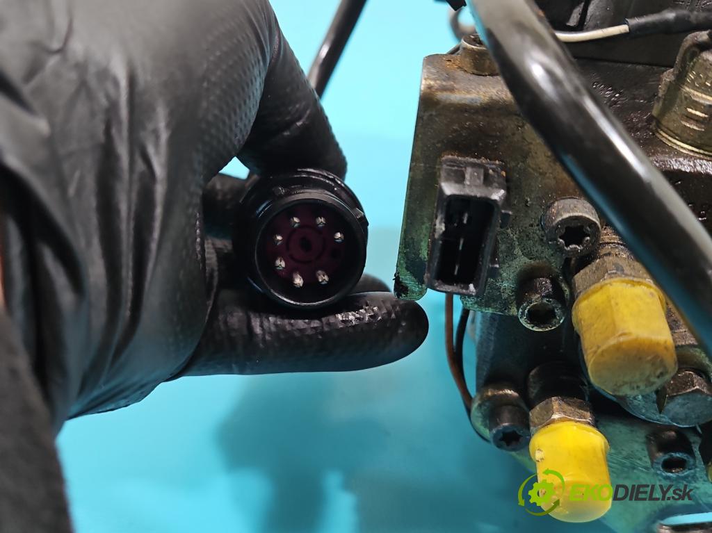 Audi 80 B4 1991-1994 1.9 tdi 90 HP manual 66 kW 1896 cm3 4- čerpadlo vstrekovacia 0460404992 (Vstrekovacie čerpadlá)