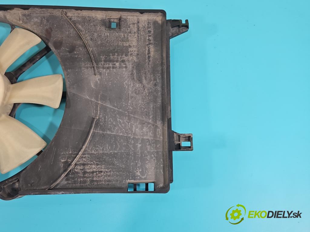 Mazda 5  2005-2010 1.8 16V 116 HP manual 85 kW 1798 cm3 5- Ventilátor chladiča