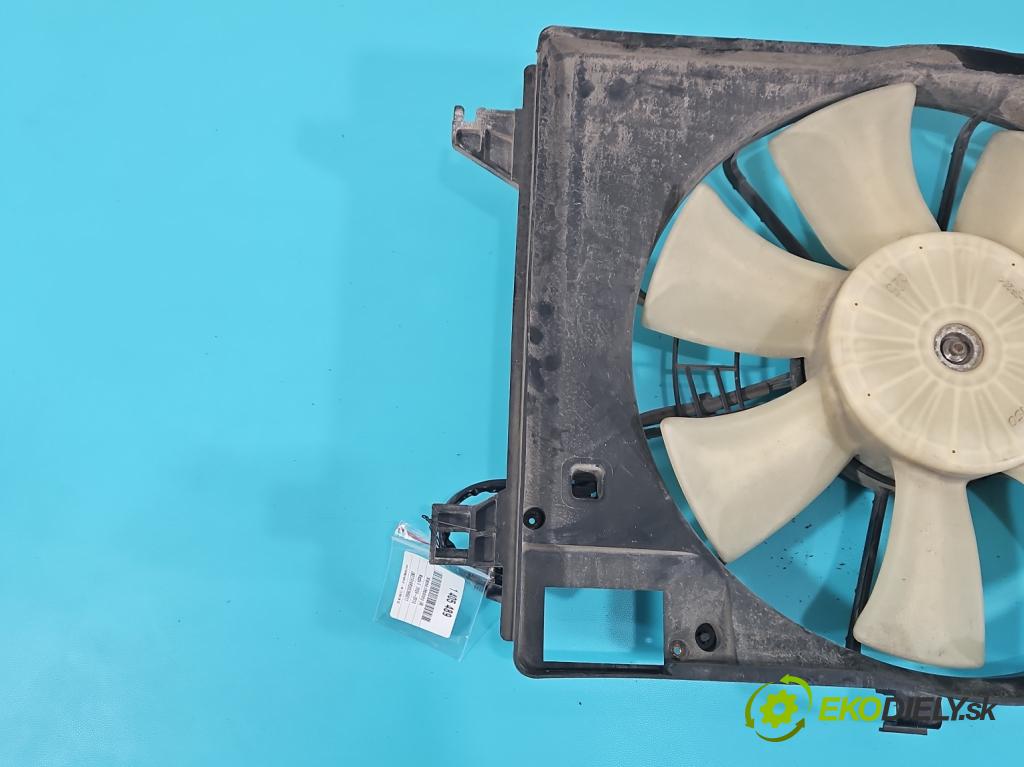 Mazda 5  2005-2010 1.8 16V 116 HP manual 85 kW 1798 cm3 5- Ventilátor chladiča