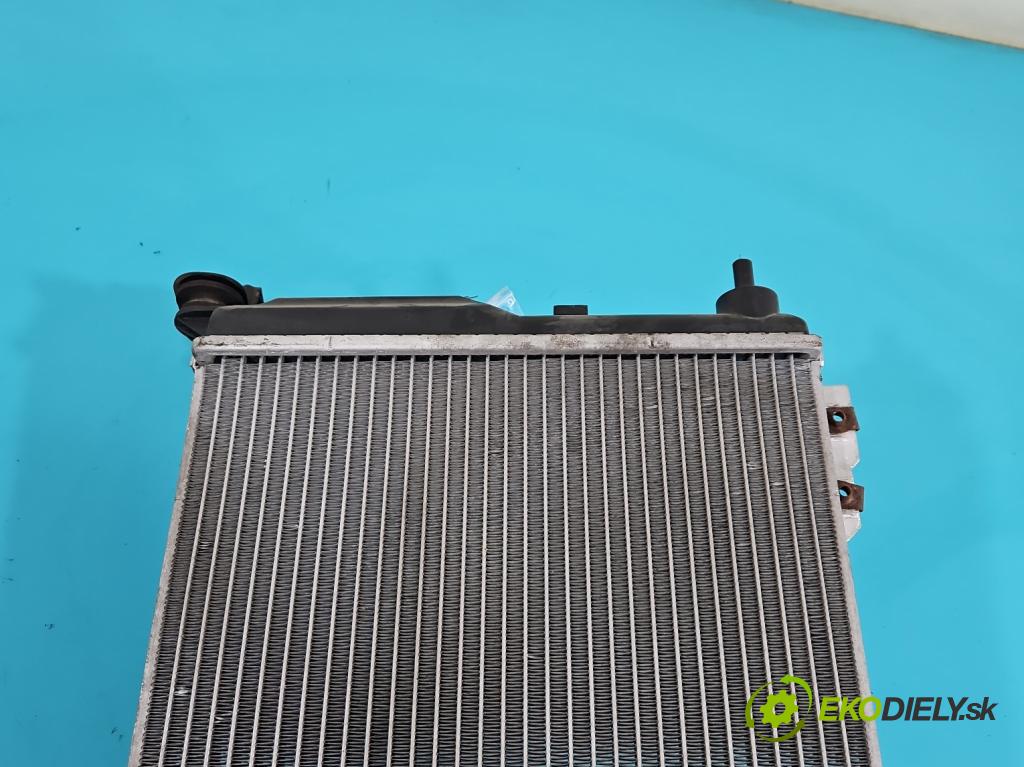 Hyundai Getz 1.1 63 hp manual 46,4 kW 1086 cm3 3- Chladič vody  (Chladiče vody)