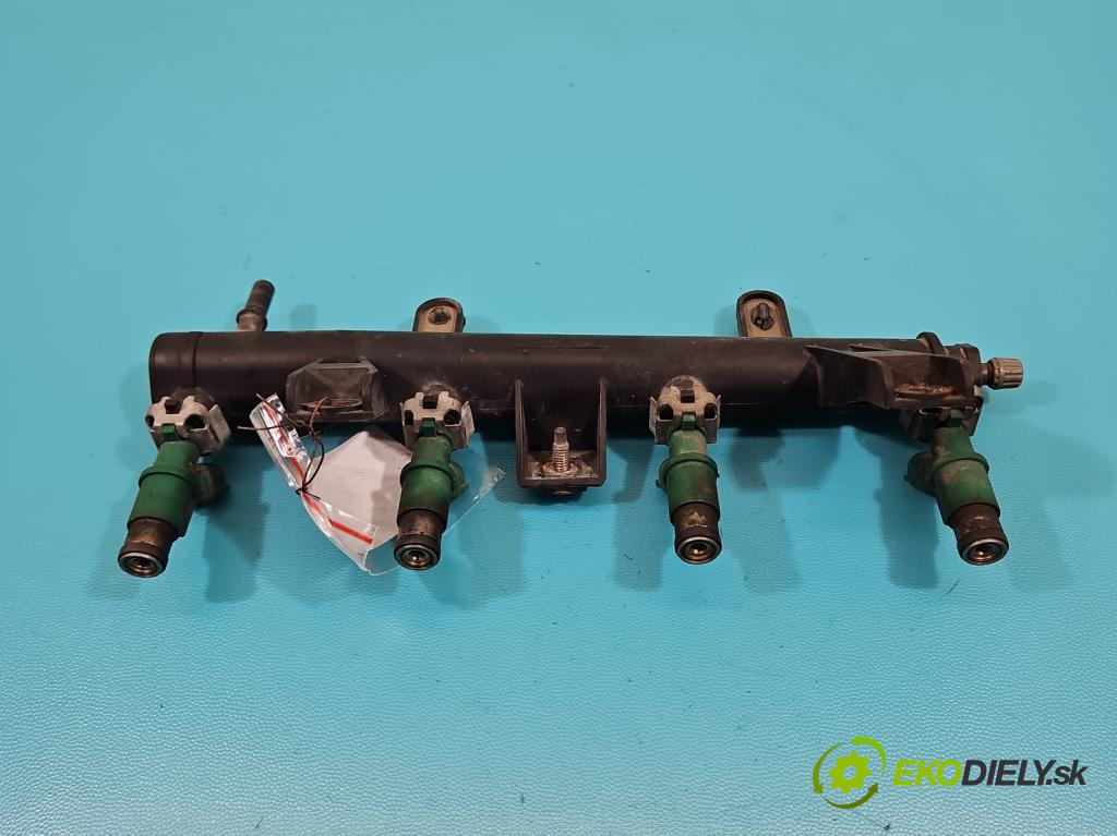 Citroen C2 1.4 8V 73 HP manual 54 kW 1360 cm3 3- vstrek 01F023 (Vstrekovače)