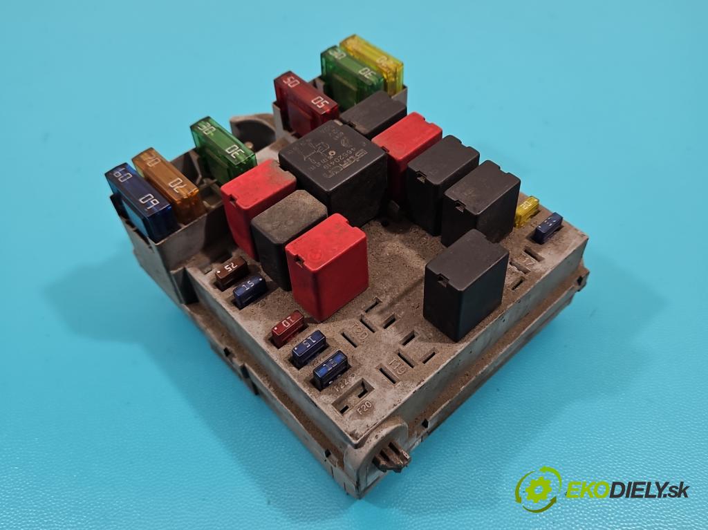 Fiat Stilo 1,8.0 16V (192A4000) 133 hp manual 98 kW 1747 cm3 5- skříňka pojistková 51732865 (Pojistkové skříňky)