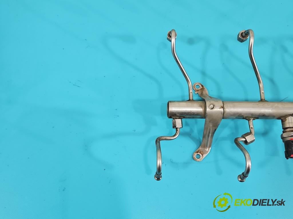 Porsche Cayenne II 2010-2017 4.8 V8 Turbo 500KM automatic 368 kW 4806 cm3 5- lišta vstrekovacia 94860623001 (Vstrekovacie lišty)