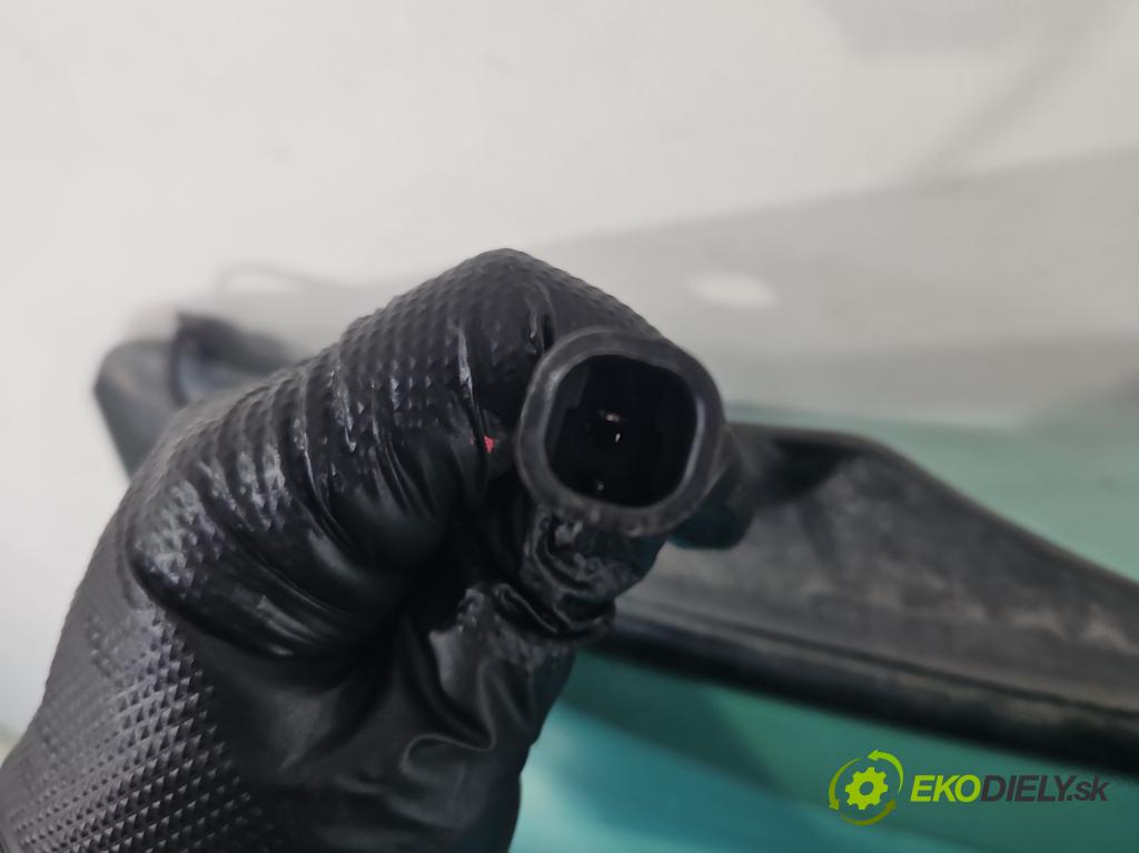 Fiat Stilo 1,8.0 16V (192A4000) 133 hp manual 98 kW 1747 cm3 5- sklo zadní  (Okna zadní)