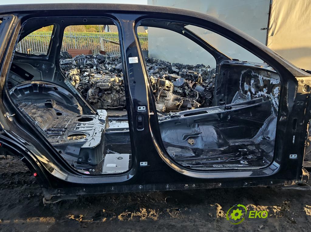 Porsche Cayenne II 2010-2017 4.8 V8 Turbo 500KM automatic 368 kW 4806 cm3 5- práh pravý  (Ostatní)