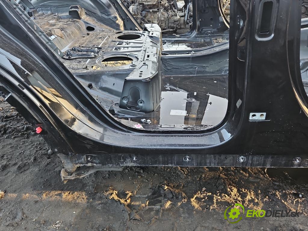 Porsche Cayenne II 2010-2017 4.8 V8 Turbo 500KM automatic 368 kW 4806 cm3 5- práh pravý  (Ostatní)