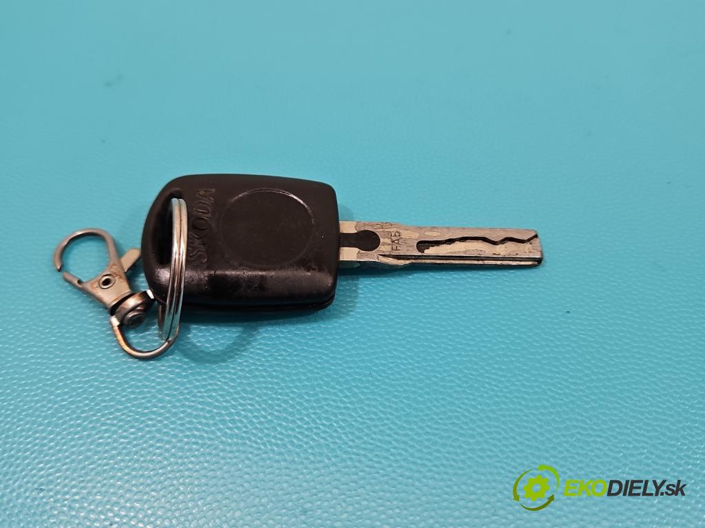 Skoda Fabia I 1999-2007 1.4 mpi 60 HP manual 44 kW 1397 cm3 5- rukoväť predné ľavé mimo: (Vonkajšie predné ľavé)