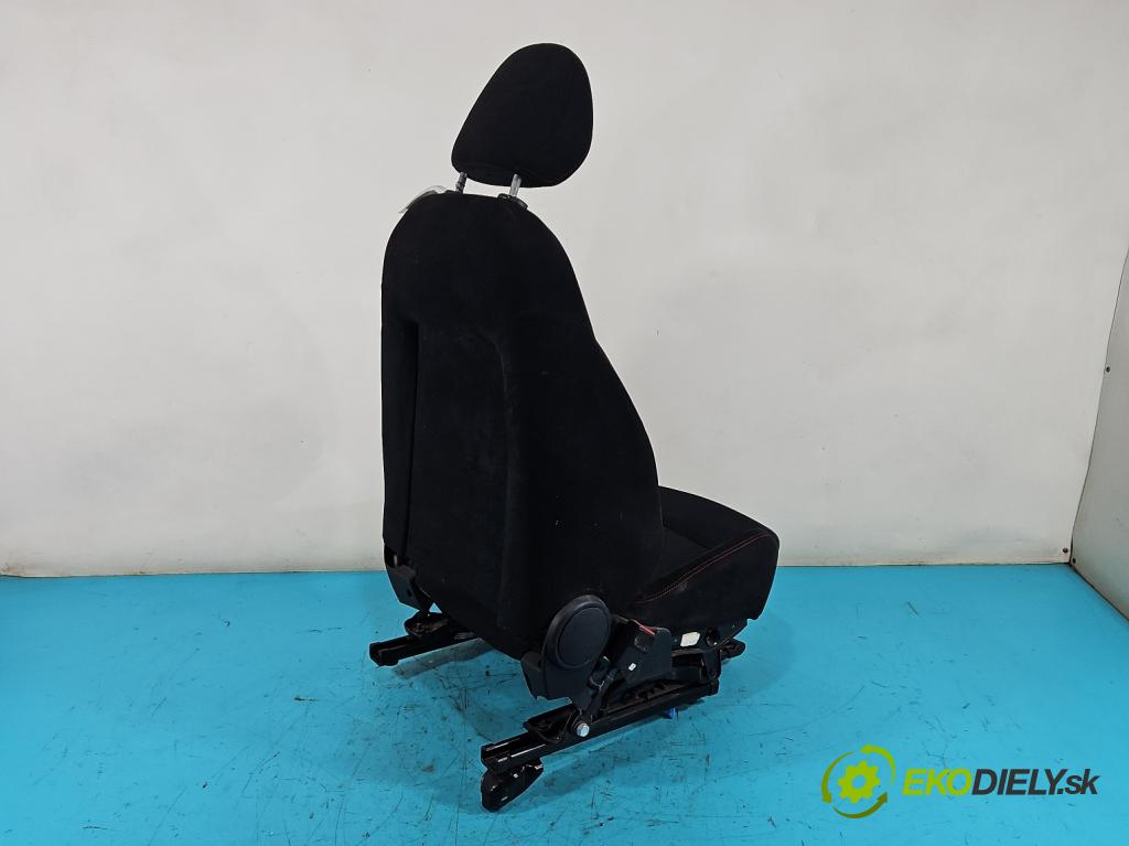 Fiat Bravo II 2007-2014 1.6 jtd 90 HP manual 66 kW 1598 cm3 5- Sedačka ľavý  (Sedačky, sedadlá)