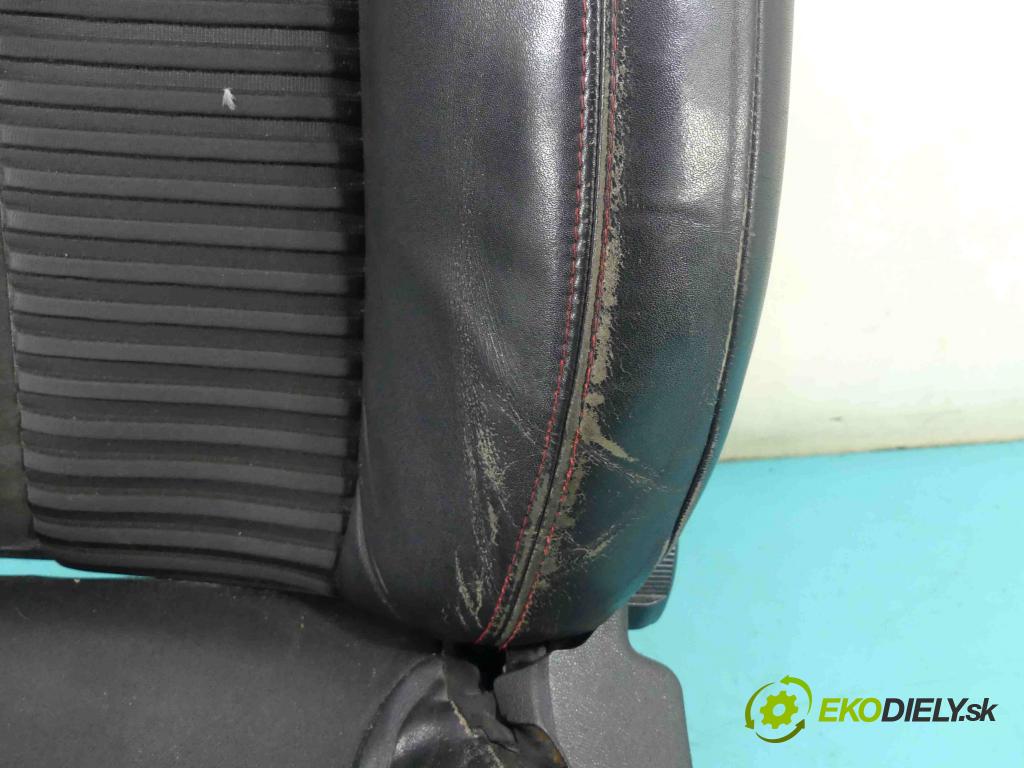 Alfa romeo Giulietta 1.6 jtdm: 105 HP manual 77 kW 1598 cm3 5- Sedačka ľavý  (Sedačky, sedadlá)