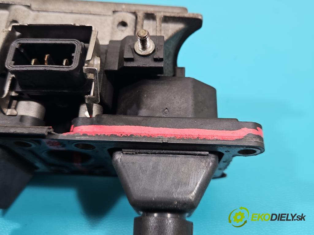 Audi A4 B5 1994-2001 1.8 20V 125 HP manual 92 kW 1781 cm3 4- cievka zapaľovacia  (Zapaľovacie cievky, moduly)