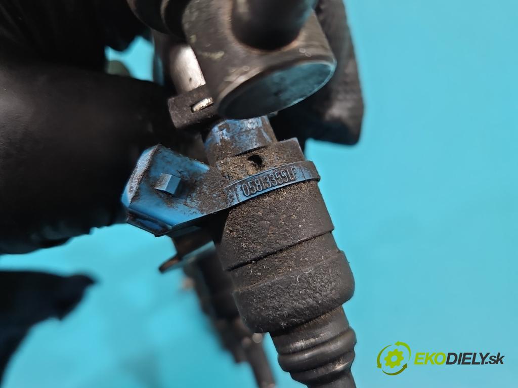 Audi A4 B5 1994-2001 1.8 20V 125 HP manual 92 kW 1781 cm3 4- vstrek 058133551F (Vstrekovače)
