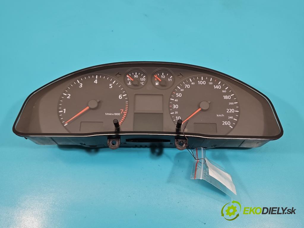 Audi A4 B5 1994-2001 1.6 8V 101 HP manual 74 kW 1595 cm3 5- prístrojovka/ budíky 8D0920900K (Prístrojové dosky, displeje)