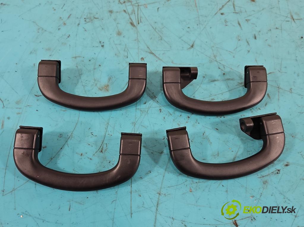 Alfa romeo 159 16el, podhľad: do poškodené plasty: