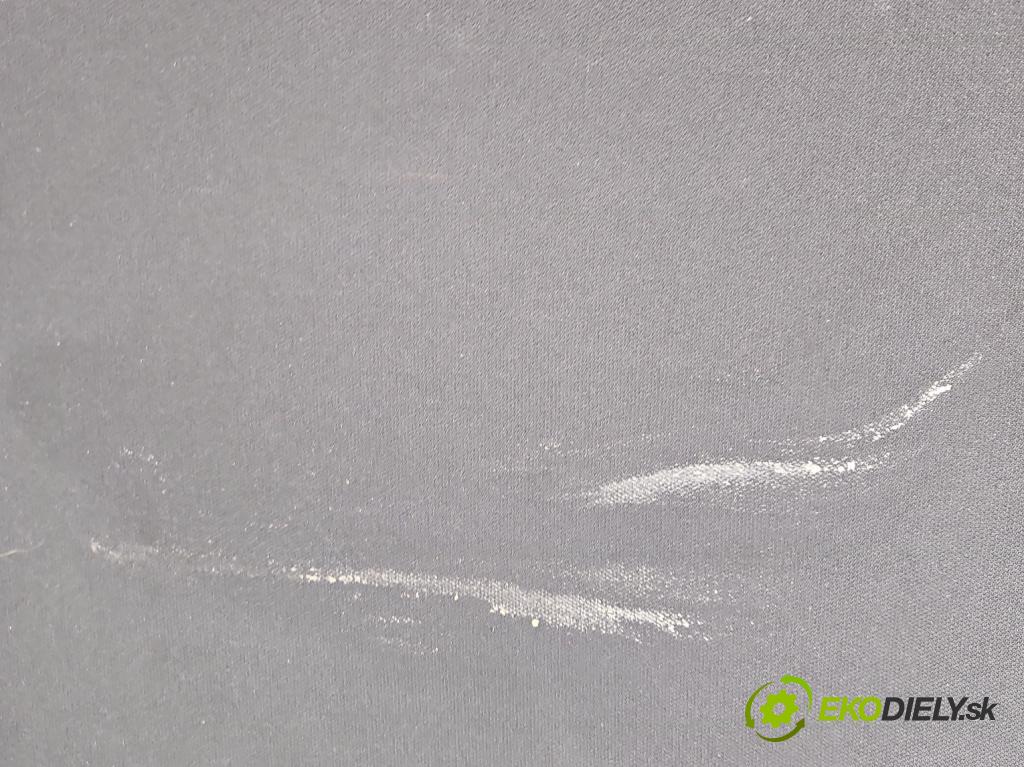 Alfa romeo 159 16el, podhľad: do poškodené plasty: