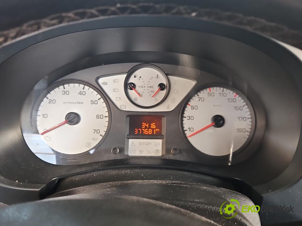 Peugeot Partner II 2008-2018 1.6 hdi 90 HP manual 66,2 kW 1560 cm3 5- prístrojovka/ budíky (Prístrojové dosky, displeje)