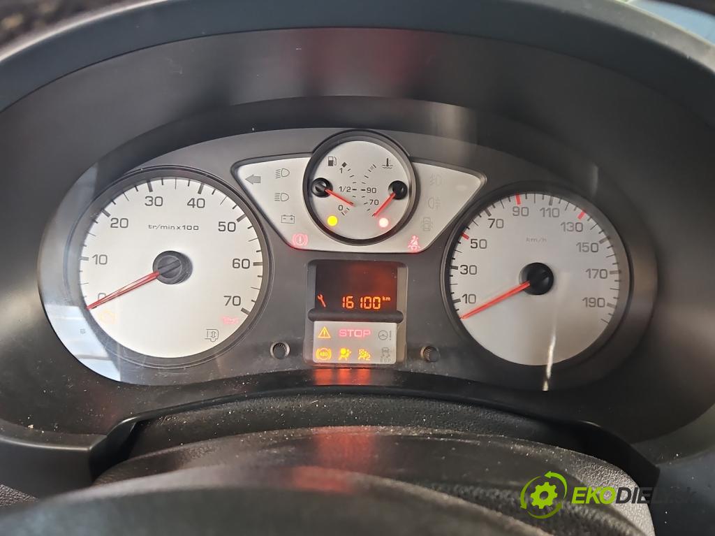 Peugeot Partner II 2008-2018 1.6 hdi 90 HP manual 66,2 kW 1560 cm3 5- prístrojovka/ budíky (Prístrojové dosky, displeje)