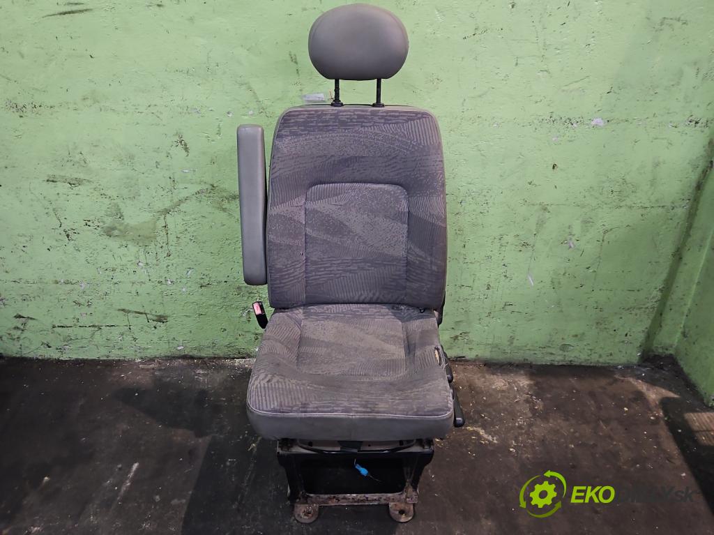 Renault Master II 1998-2010 2.8 dti 114 HP manual 84 kW 2799 cm3 5- Sedačka ľavý  (Sedačky, sedadlá)
