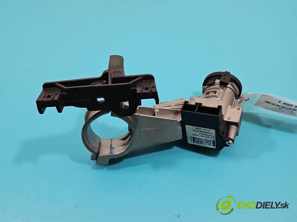 Fiat Punto Grande 1.4 8V 77 HP manual 57 kW 1368 cm3 5- Spínačka 51813197 (Spínacie skrinky a kľúče)