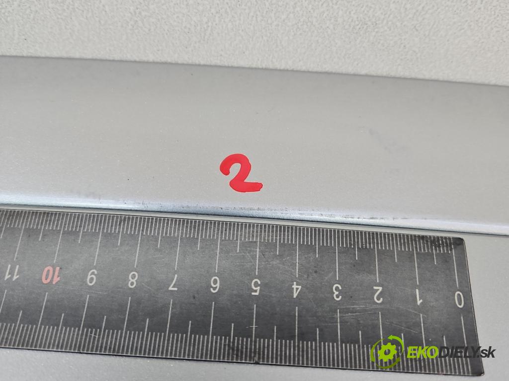 Honda Civic VII 2000-2006 1.7 citd 101 hp manual 74 kW 1686 cm3 5- zadní kufrové dveře  (Zadní kapoty)