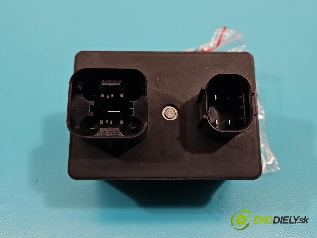 Fiat Bravo II 2007-2014 1.6 jtd 90 HP manual 66 kW 1598 cm3 5- Relé: svíčky: zařicích: 0281003043 (Relé)