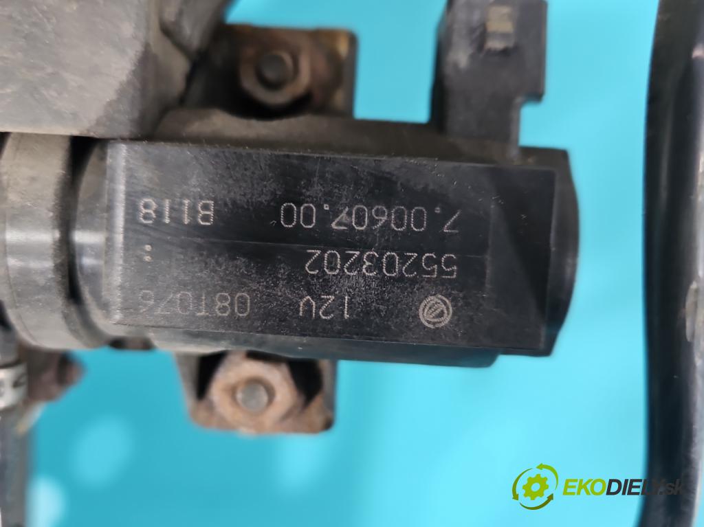 Fiat Bravo II 2007-2014 1.6 jtd 90 hp manual 66 kW 1598 cm3 5- stěna přední  (Výztuhy přední)