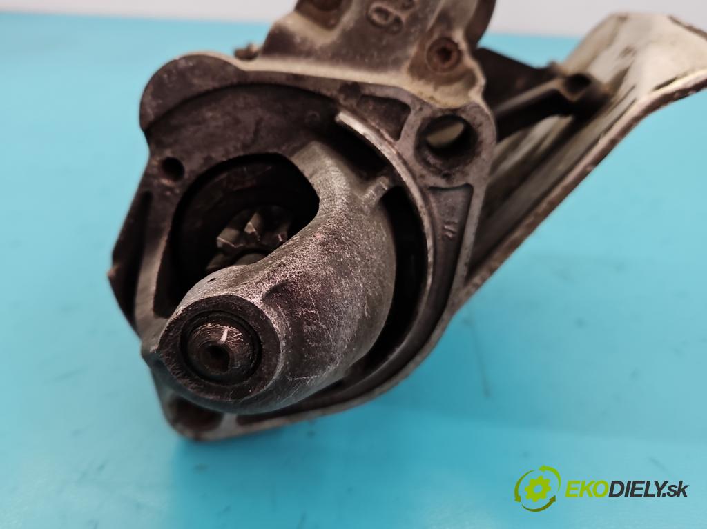 Audi A4 B5 1994-2001 1.6 8V 101 HP manual 74 kW 1595 cm3 5- štartér  (Štartéry)