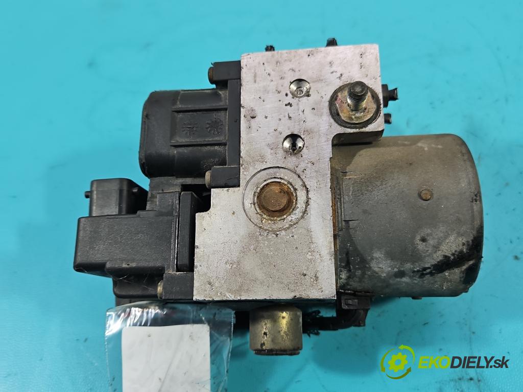 Audi A4 B5 1994-2001 1.6 8V 101 HP manual 74 kW 1595 cm3 5- čerpadlo abs 0273004282 (Pumpy ABS)