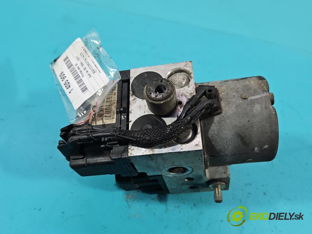 Audi A4 B5 1994-2001 1.6 8V 101 HP manual 74 kW 1595 cm3 5- čerpadlo abs 0273004282 (Pumpy ABS)