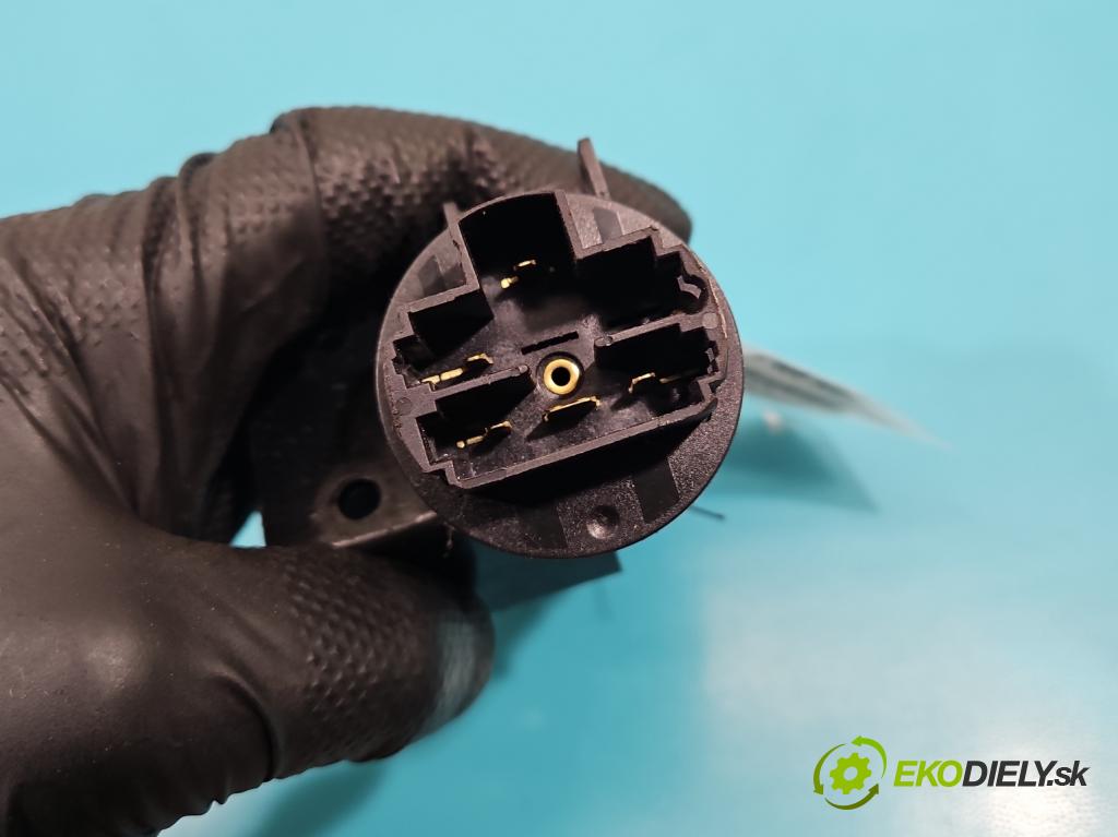 Fiat Panda II 2003-2012 1.1 54 HP manual 40 kW 1108 cm3 5- Spínačka  (Spínacie skrinky a kľúče)