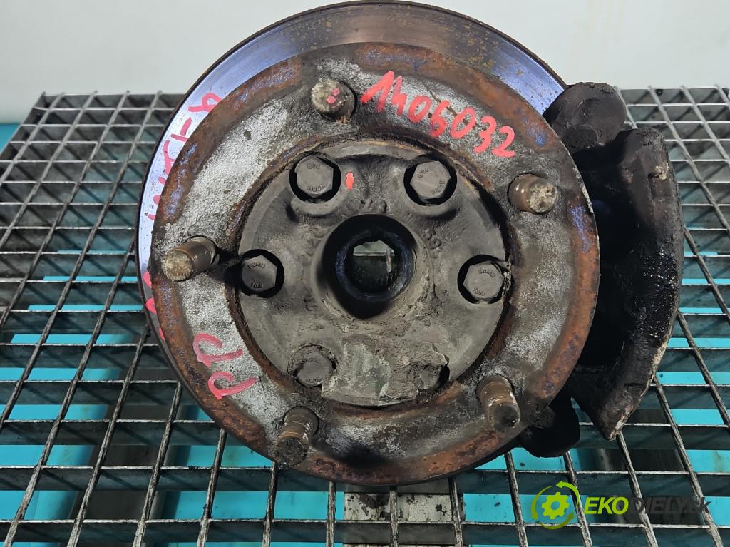 Renault Master II 1998-2010 2.8 dti 114 HP manual 84 kW 2799 cm3 5- náboj pravé  (Náboje)